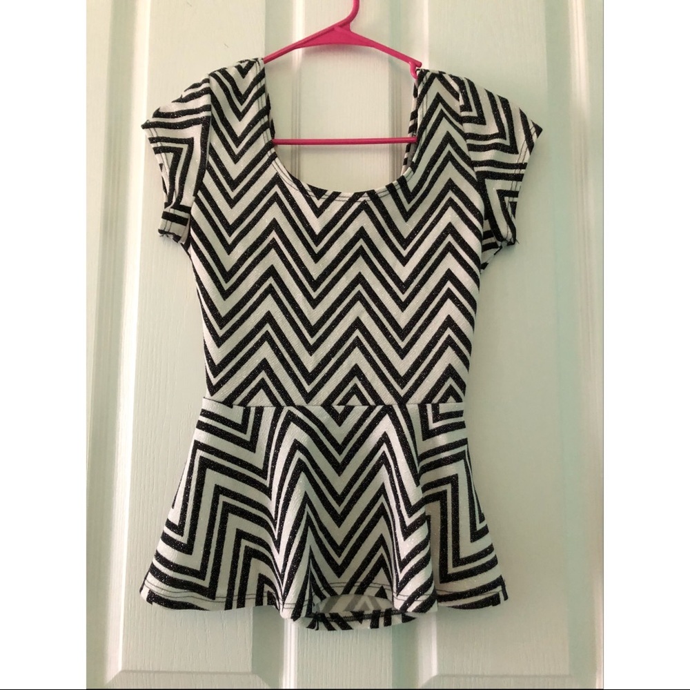 EUC Charlotte Russe Peplum Glitter Top